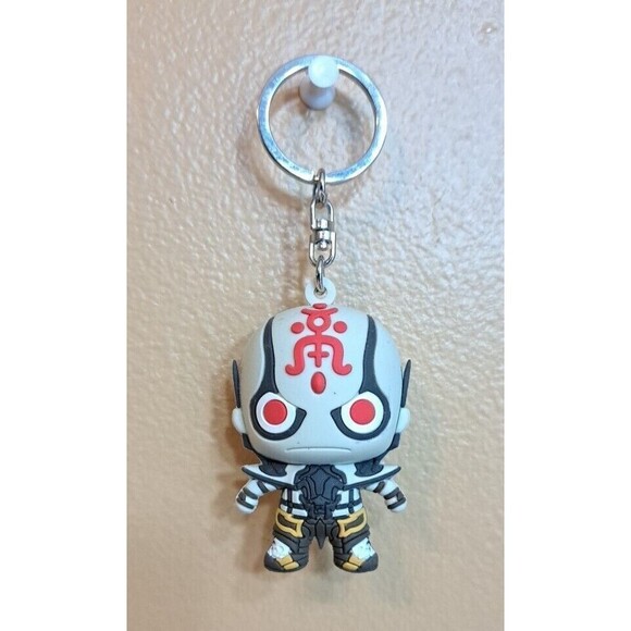 Mortal Kombat X Quan Chi Figural Keychain Chase Gamestop Exclusive VHTF Figurine - Picture 2 of 3